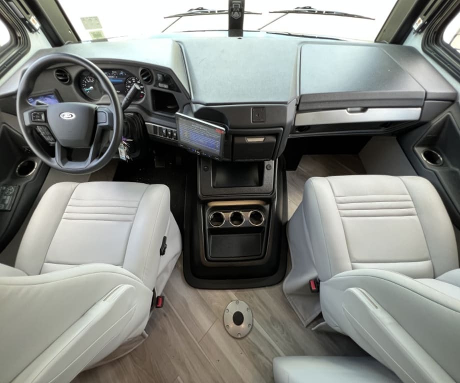 2027 Fleetwood FORTIS 33HB in fort myers FL
