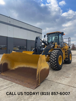 2024 John Deere 724 P in Rockdale, IL