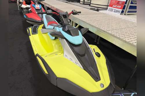 2025 Yamaha Jetblaster PRO 3-Up in red wing MN