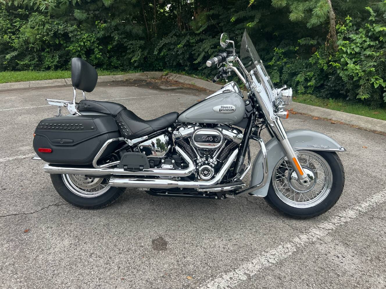 A photo of this 2024 Harley-Davidson Heritage Classic 114
