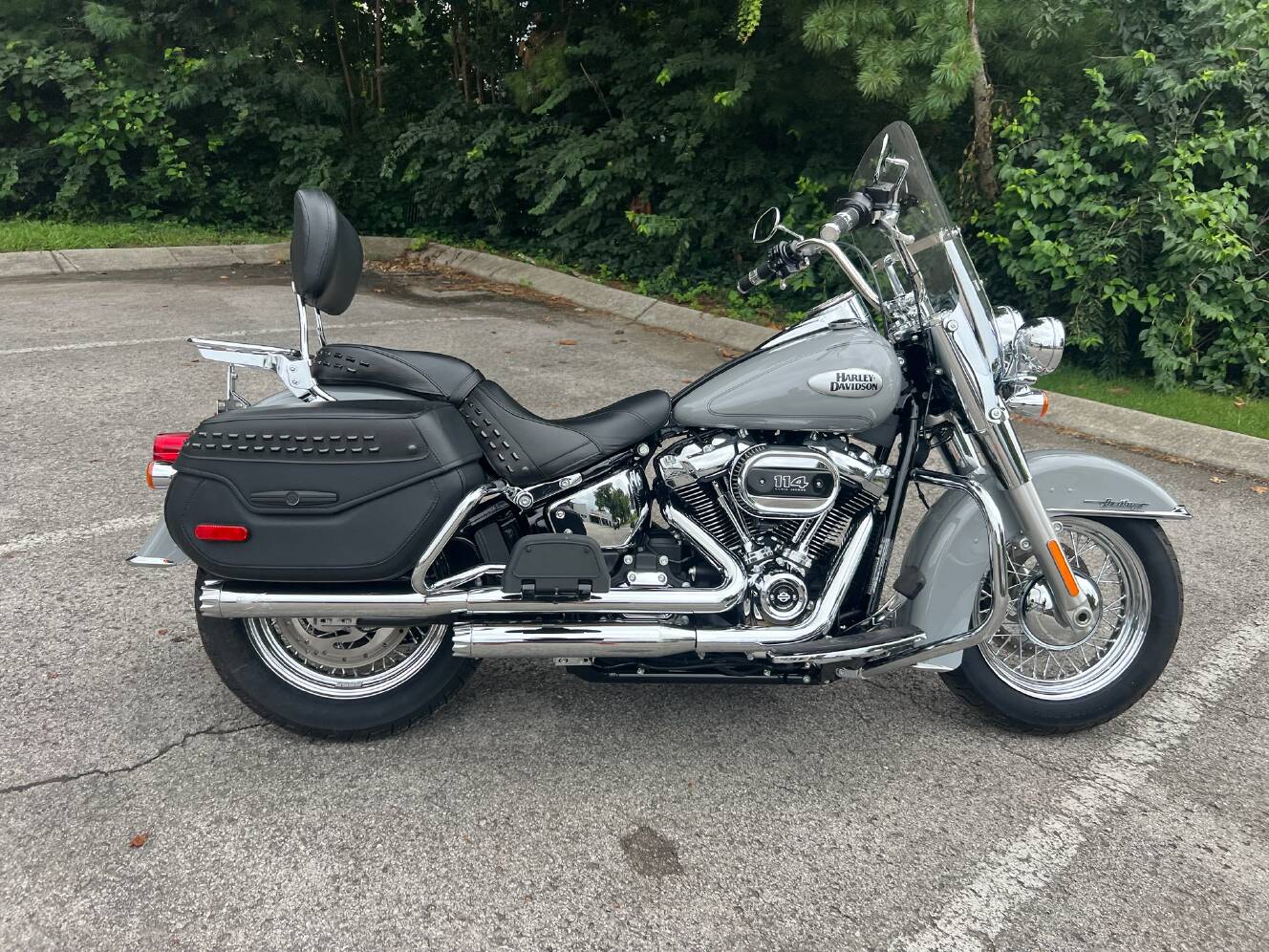 A photo of this 2024 Harley-Davidson Heritage Classic 114