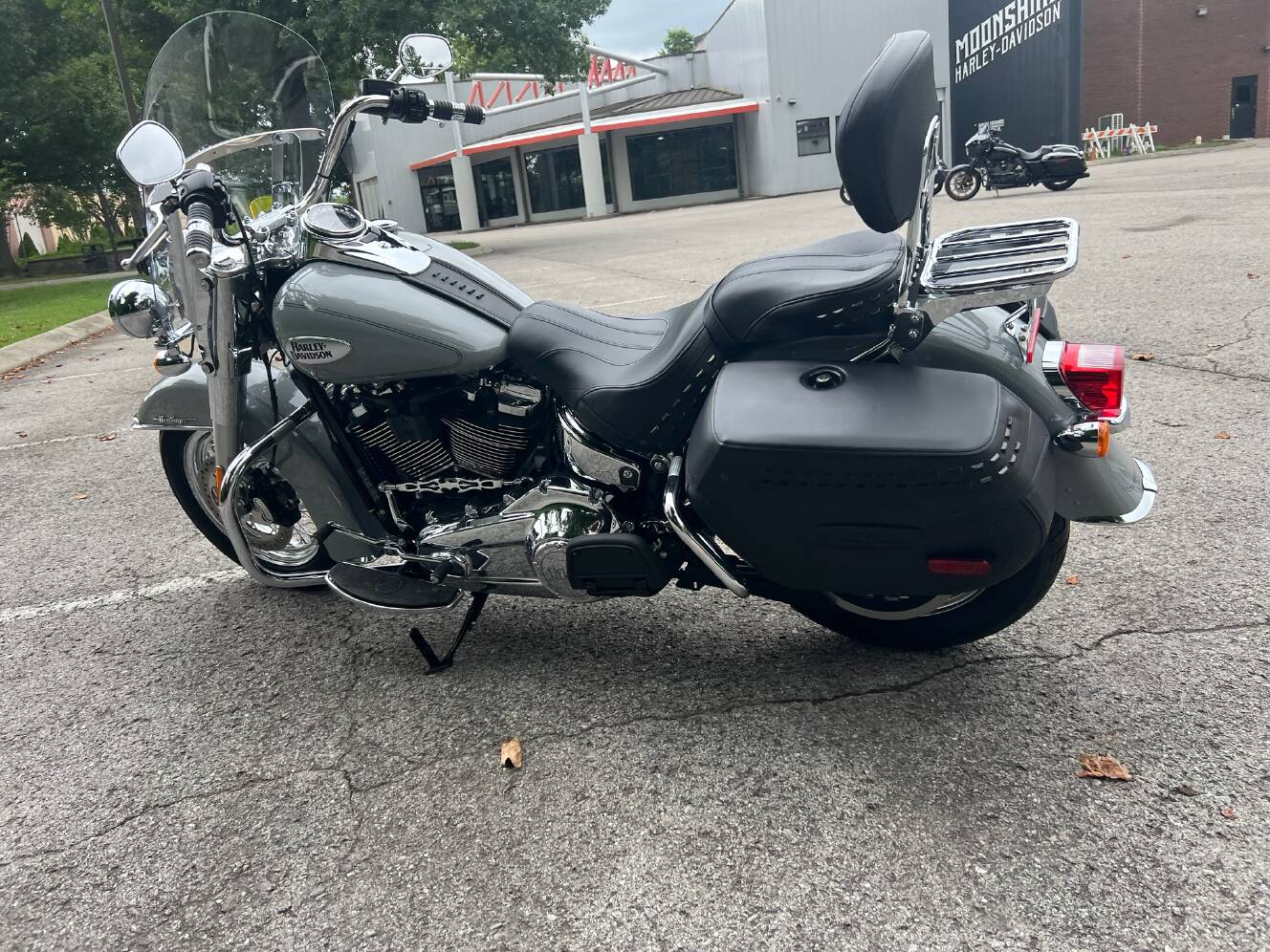 A photo of this 2024 Harley-Davidson Heritage Classic 114