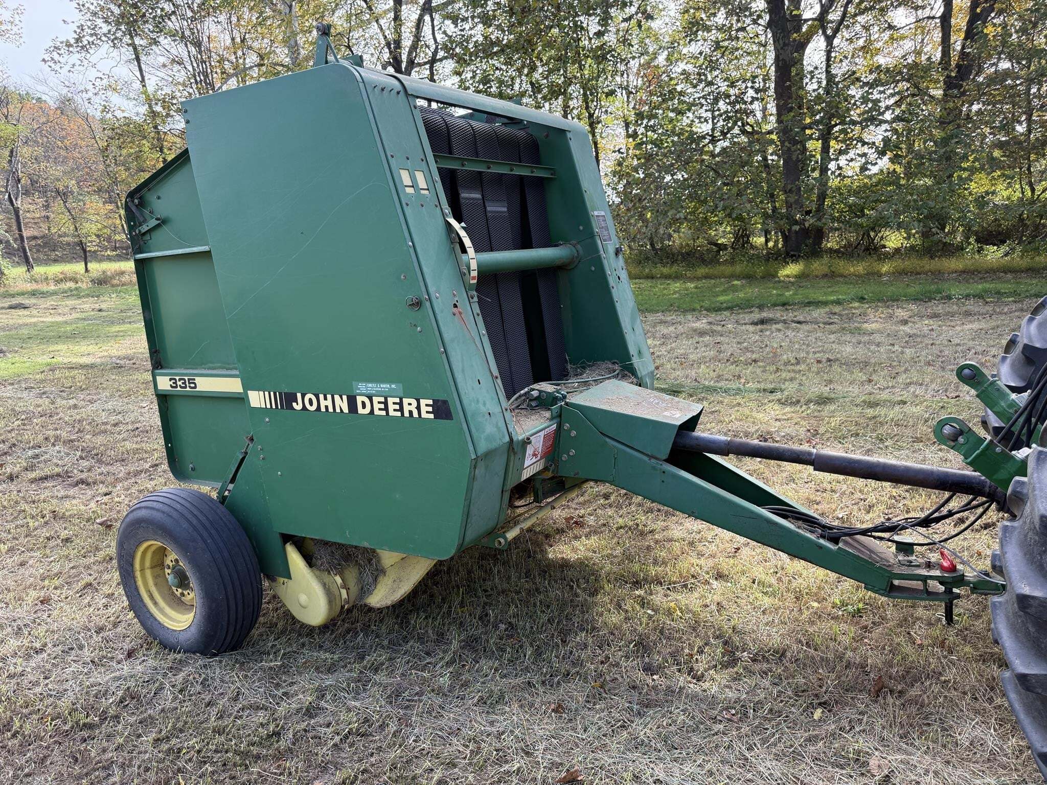 1990 JOHN DEERE 335 in Everett, PA