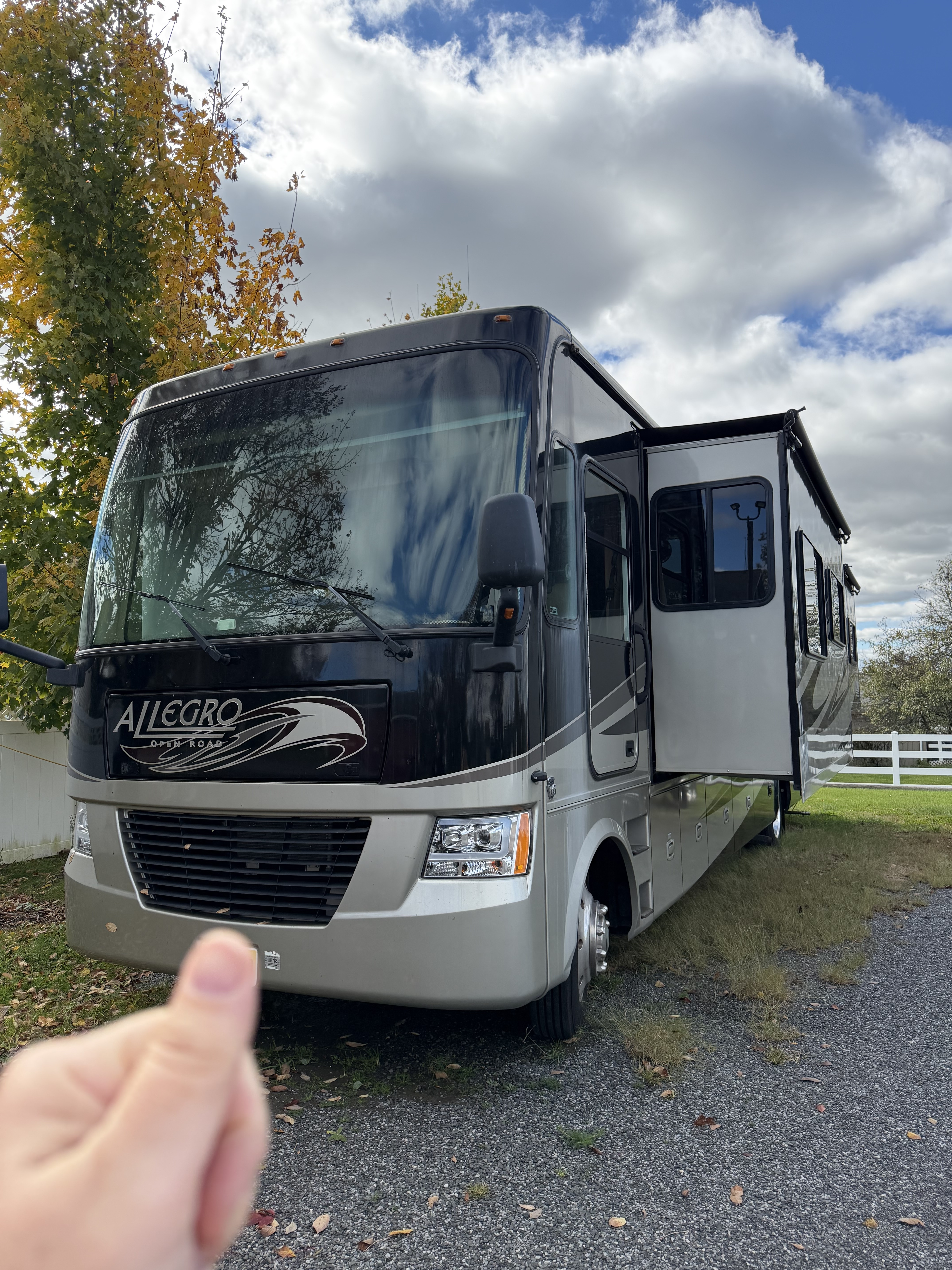 2011 Tiffin Motorhomes ALLEGRO OPEN ROAD 35QBA in flemington NJ