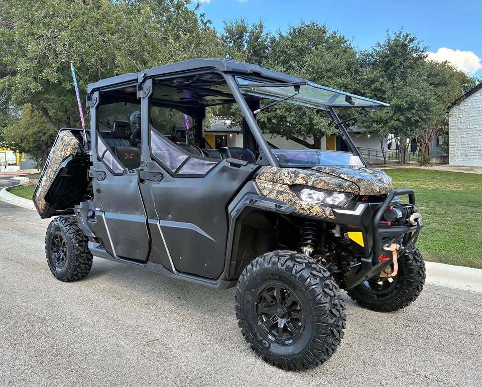 2022 Can-Am hd10 defender xmr X-MR HD10 in san antonio TX