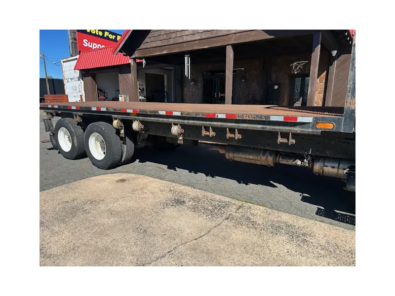 2016 FREIGHTLINER BUSINESS CLASS M2 106