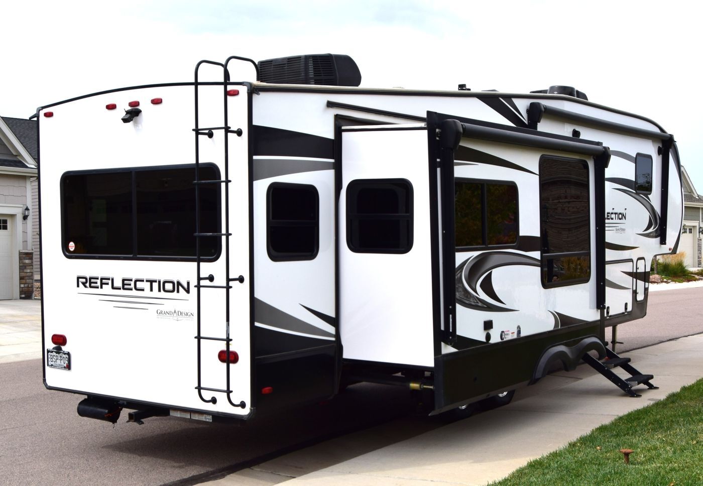 2021 Grand Design REFLECTION 337RLS in thornton CO