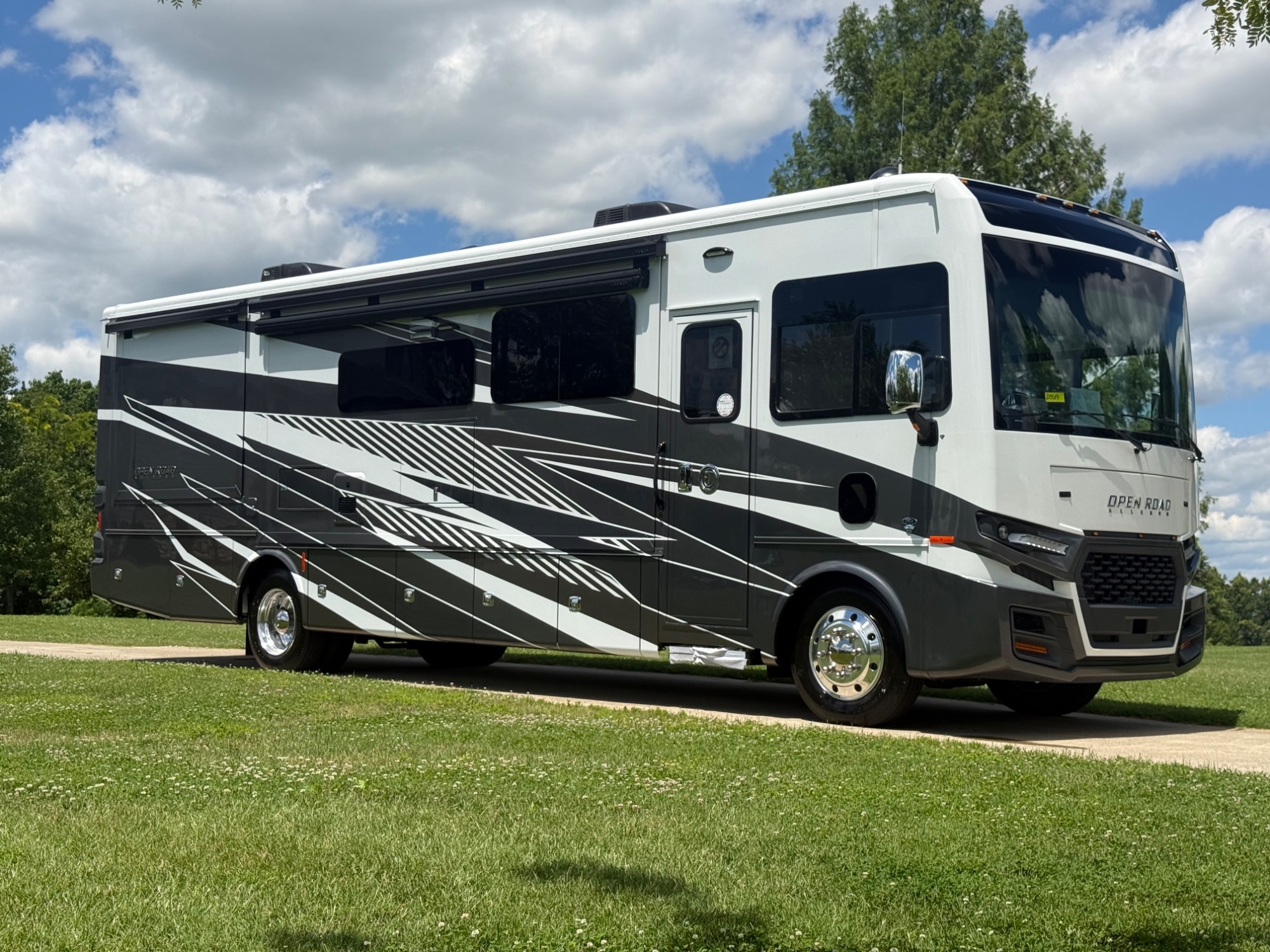 2027 Tiffin Motorhomes Allegro Open Road 34PA in harrodsburg KY