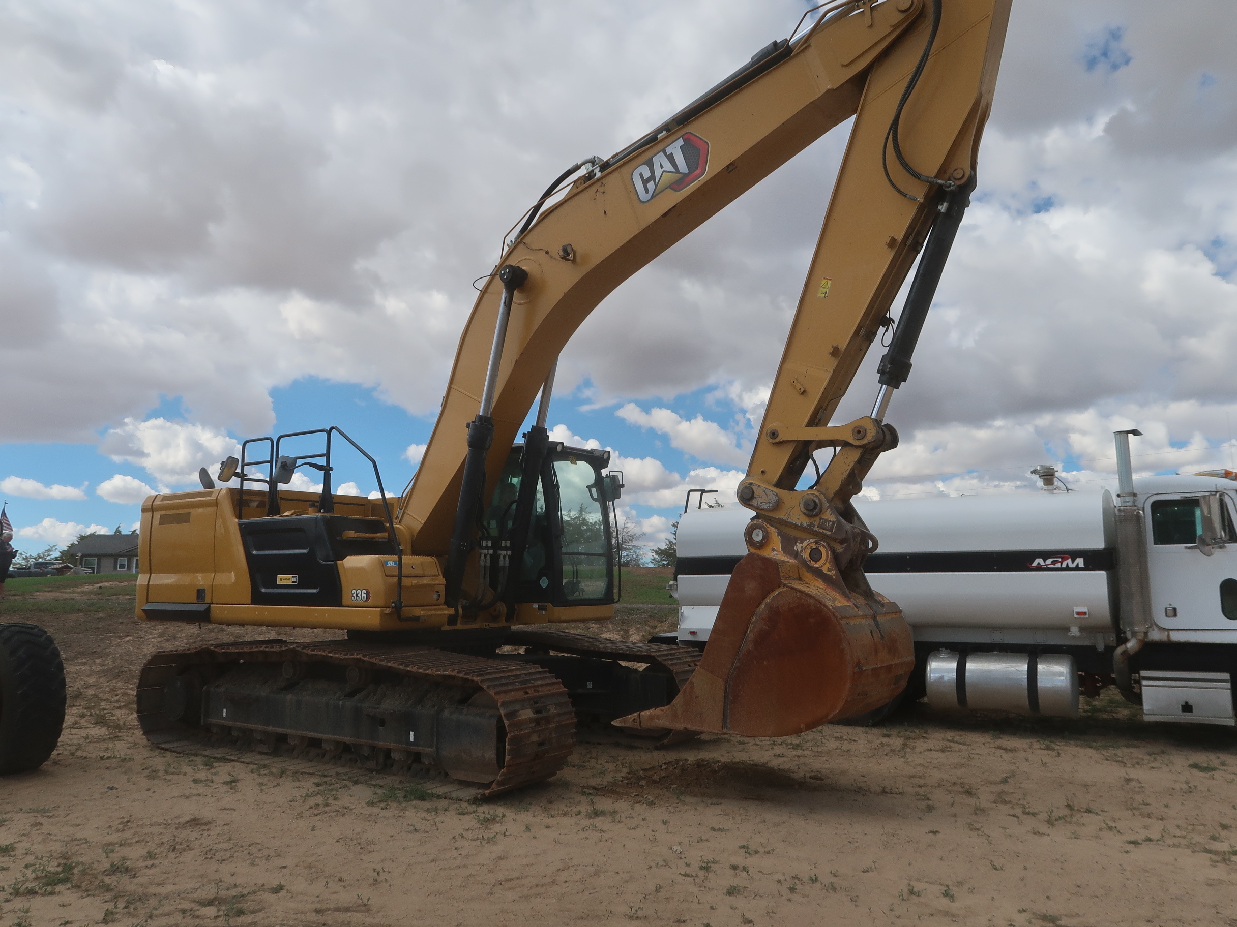 2020 CATERPILLAR 336 in Aurora, CO