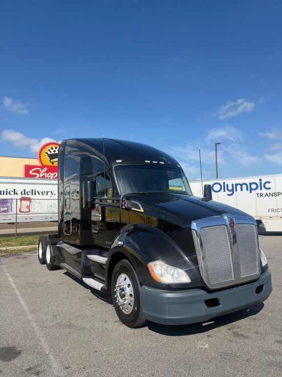 2020 Kenworth T600 in Linden, NJ