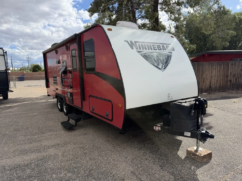 2019 WINNEBAGO