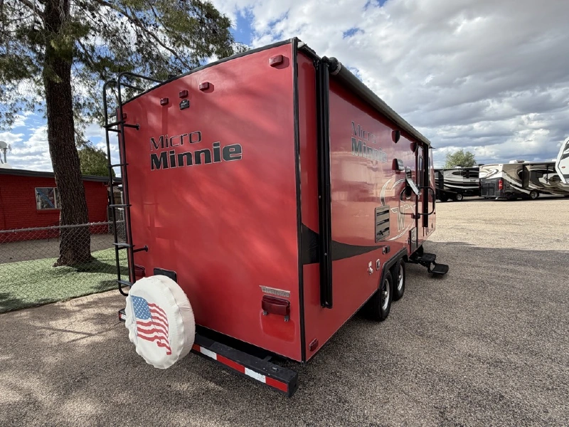 2019 WINNEBAGO MICRO MINNIE 2306BHS