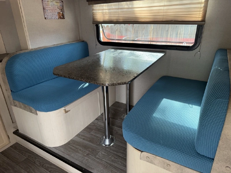 2019 WINNEBAGO MICRO MINNIE 2306BHS