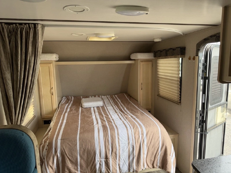 2019 WINNEBAGO MICRO MINNIE 2306BHS