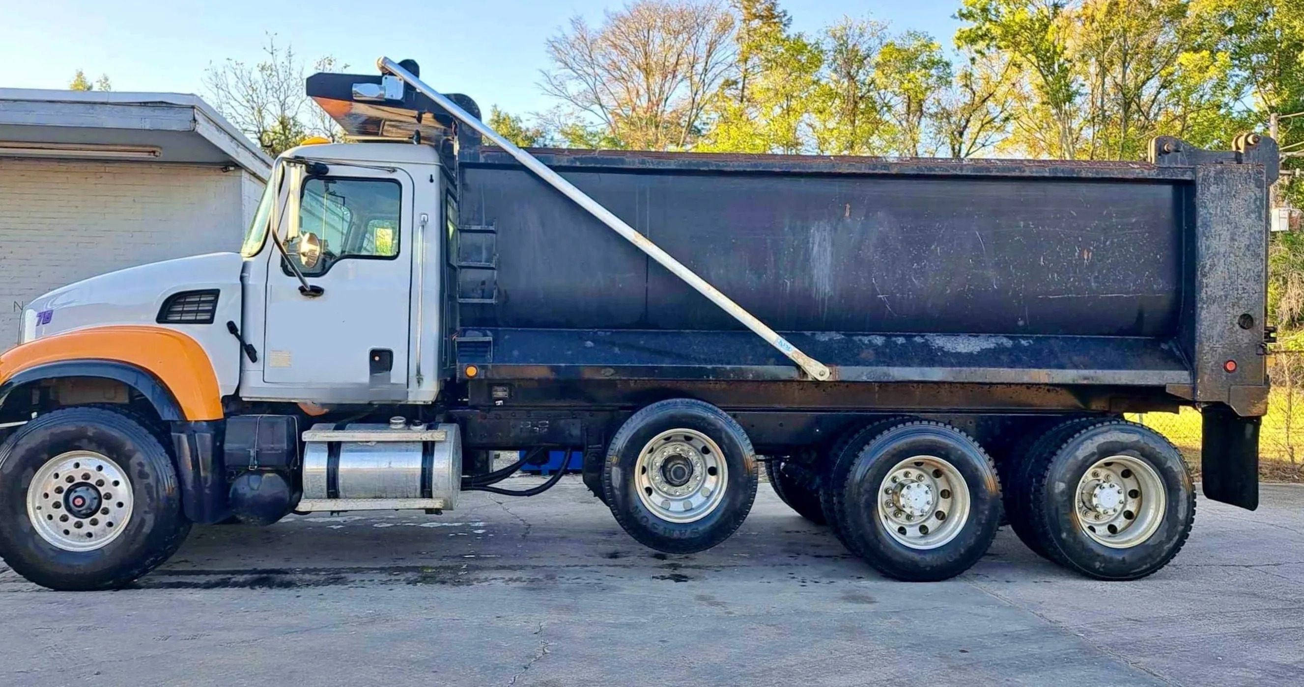 2007 MACK CV713 in Baton Rouge, LA