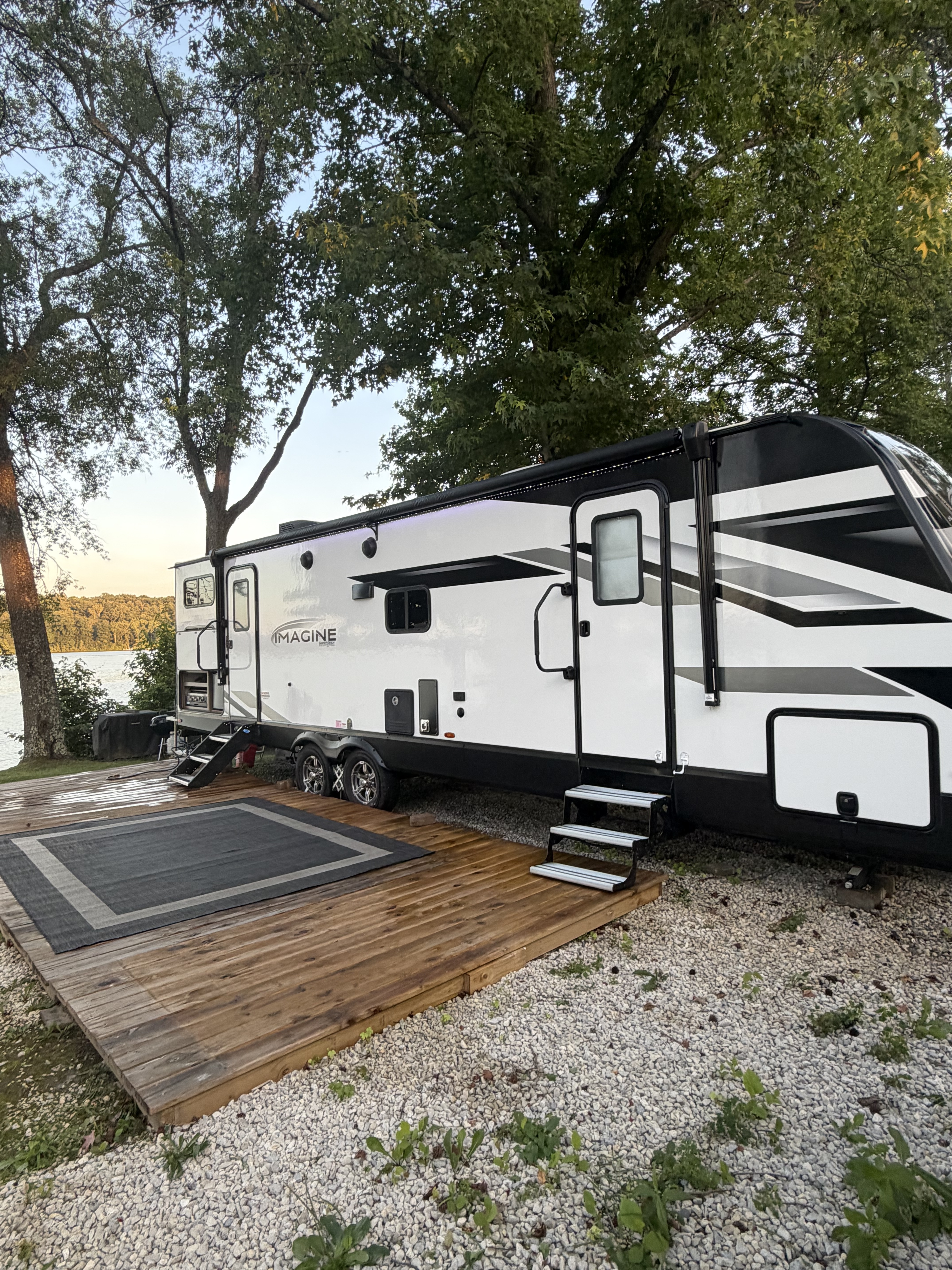 2023 Grand Design IMAGINE 2910BH RV