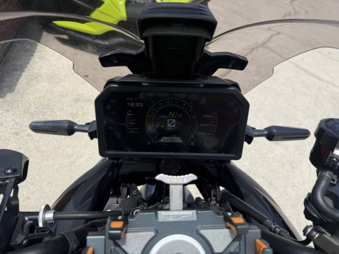 A photo of this 2024 Yamaha Tracer 9 GT