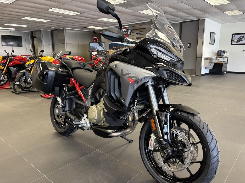 2026 Ducati Multistrada V4 S Travel & Radar Thrilling Black V4 S in San Antonio, TX