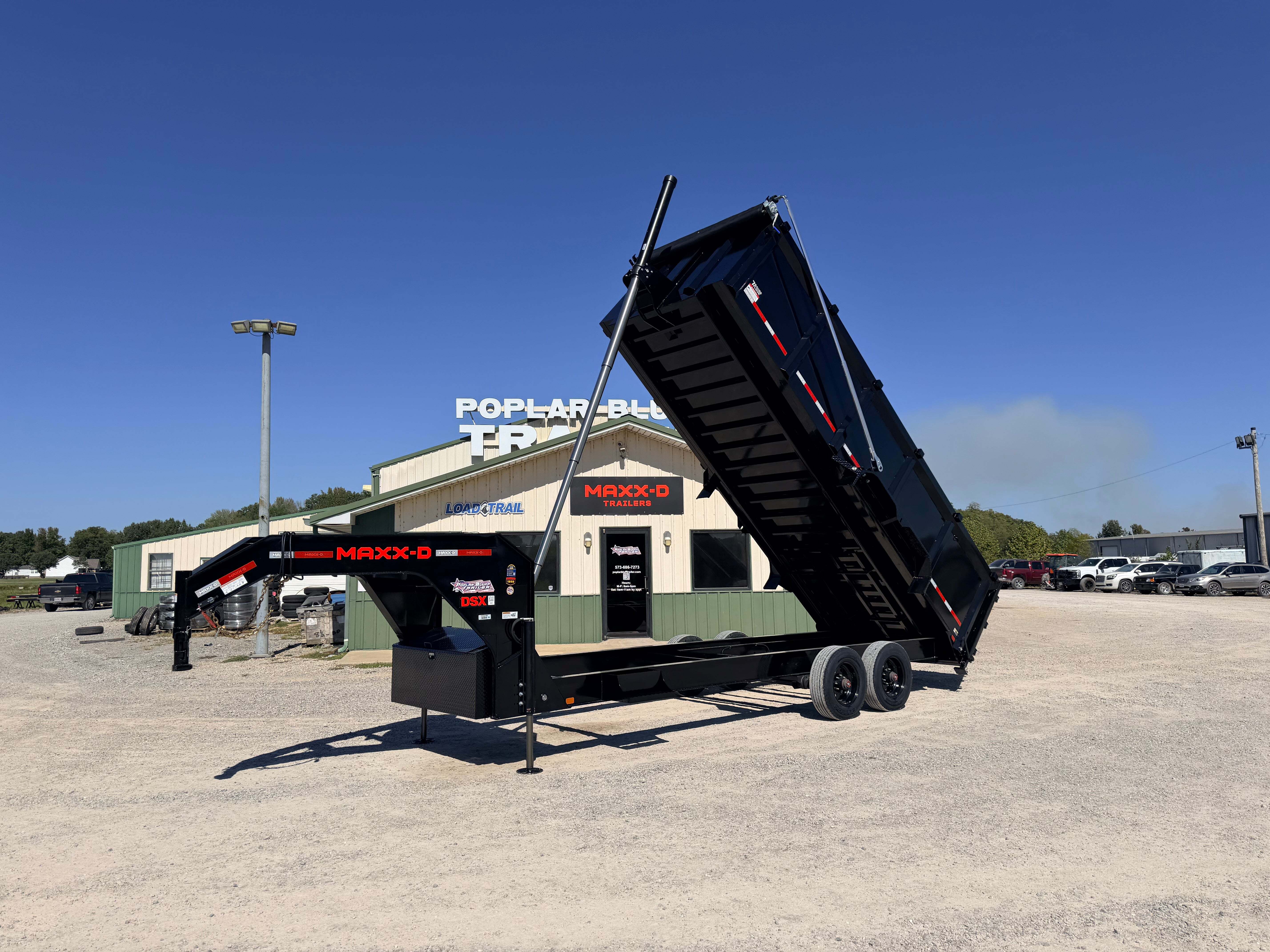 2027 MAXX-D DSX8320G 20' x 83" 24k Super Heavy Duty GN Dump 4' Side in Poplar Bluff, MO