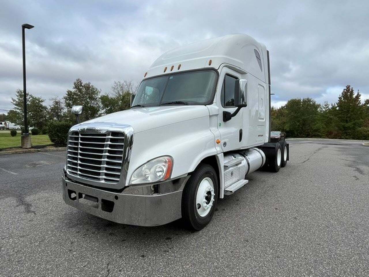 2020 FREIGHTLINER CASCADIA 125 in Swedesboro, NJ