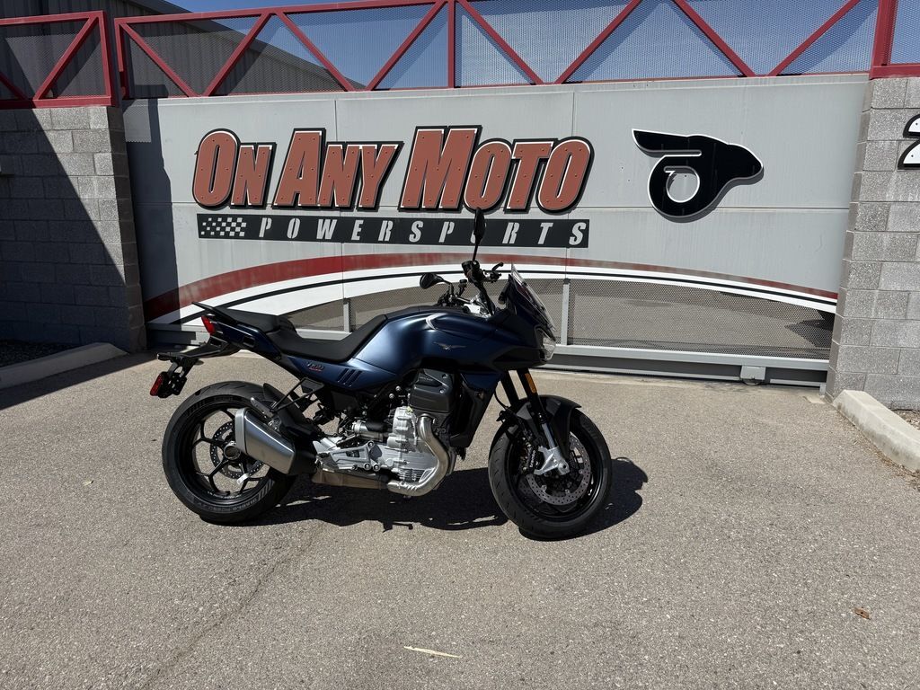 2027 Moto Guzzi V100 Mandello MANDELLO in Tucson, AZ