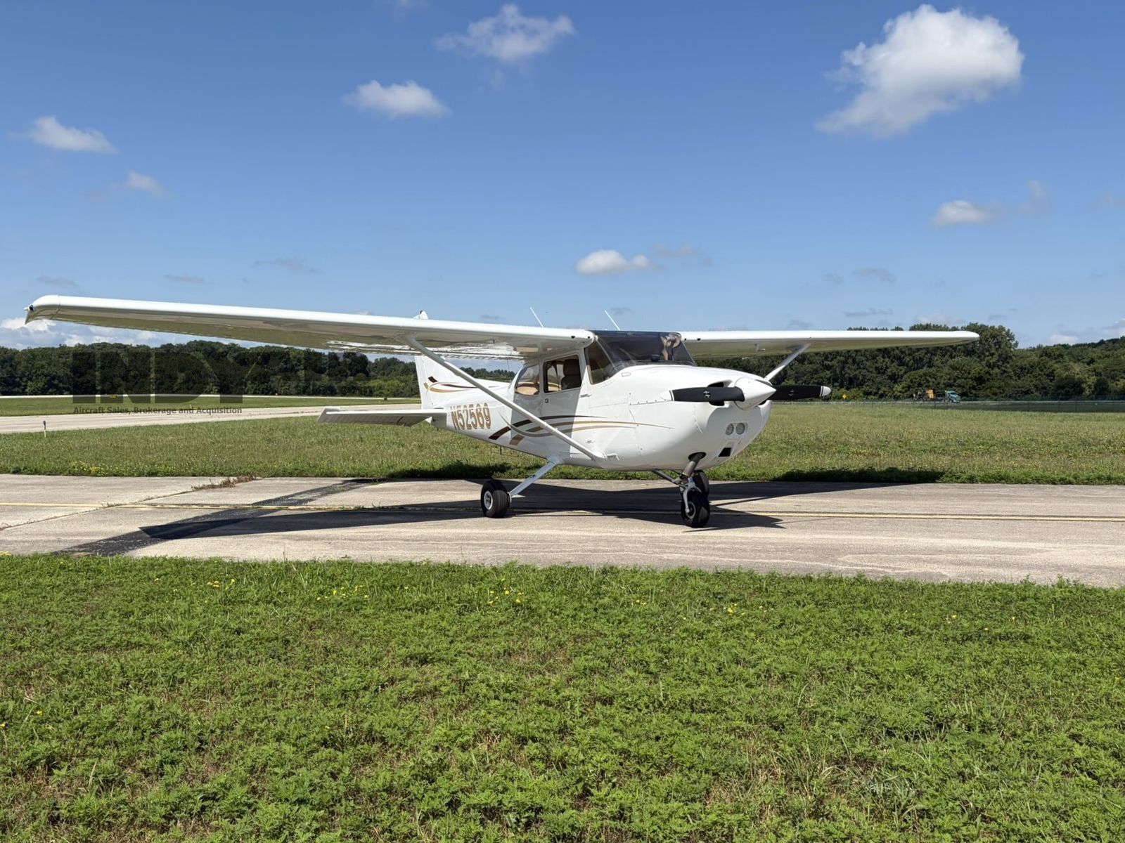 1981 Cessna 172P SKYHAWK in anderson IN