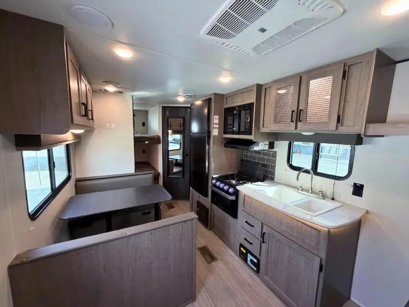 2021 Keystone Hideout 262BN