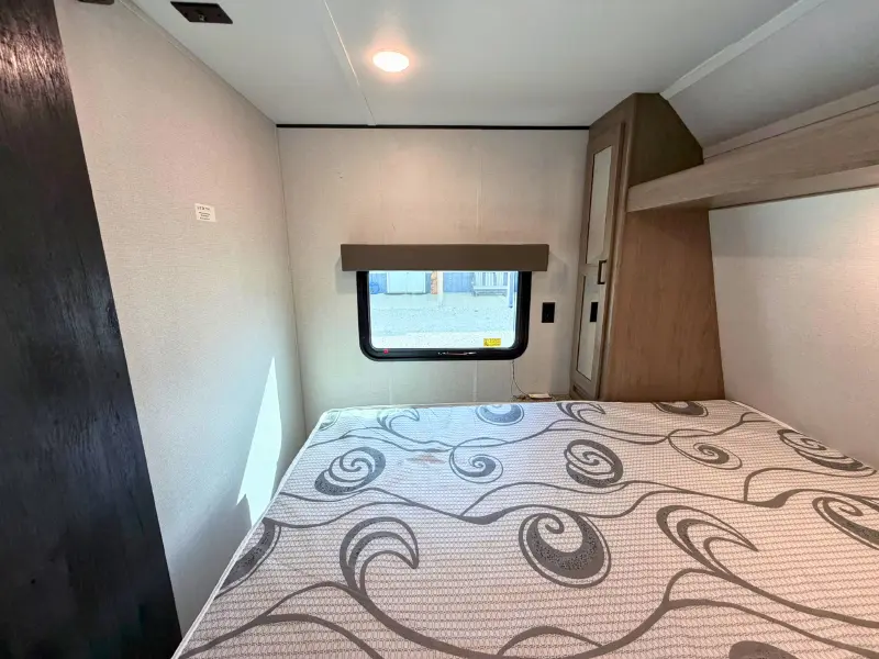 2021 Keystone Hideout 262BN