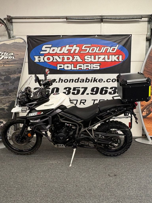 2017 Triumph Tiger 800 XCA 800 XCA in Olympia, WA