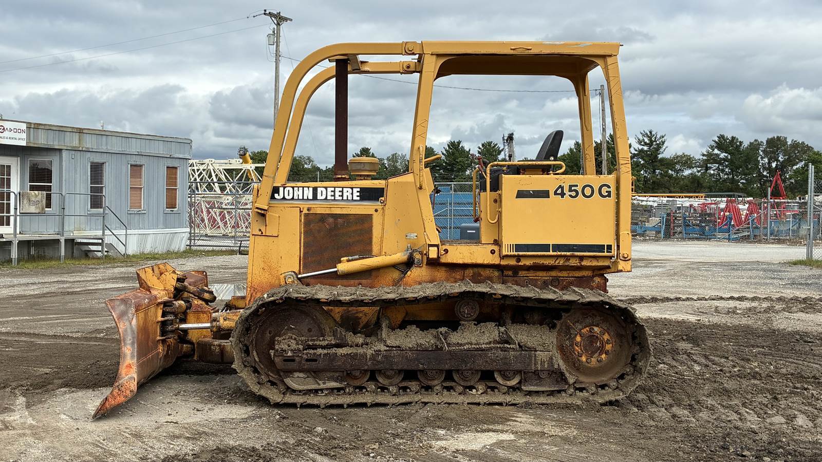 1995 John Deere 450G in Crofton, MD
