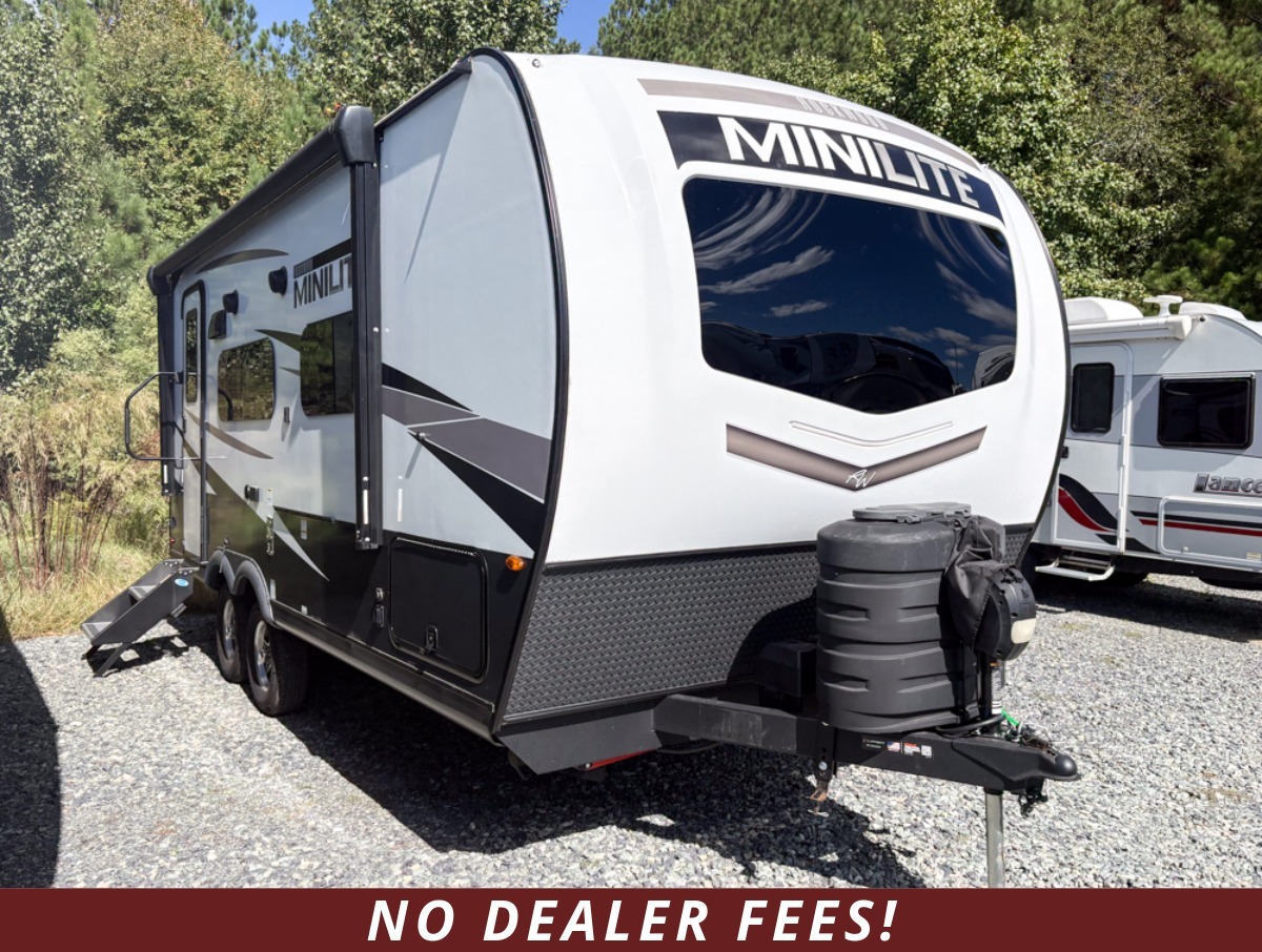 2025 Rockwood Mini Lite 2109S in apex NC