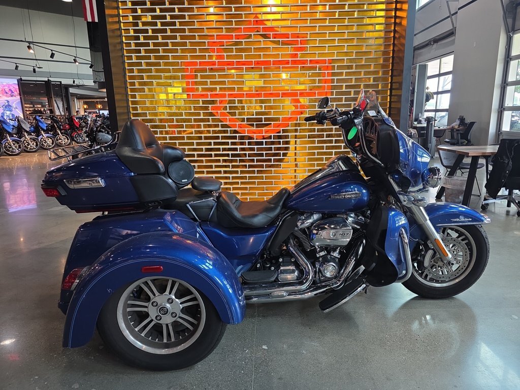 2017 Harley-Davidson TRI GLIDE ULTRA CLASSIC ULTRA CLASSIC in Temple, TX