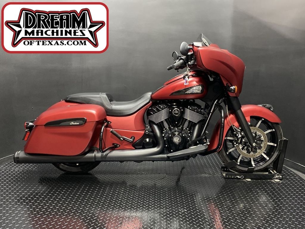 2021 Indian Motorcycle® Chieftain® Dark Horse® Ruby Smoke DARK HORSE in Farmers Branch, TX