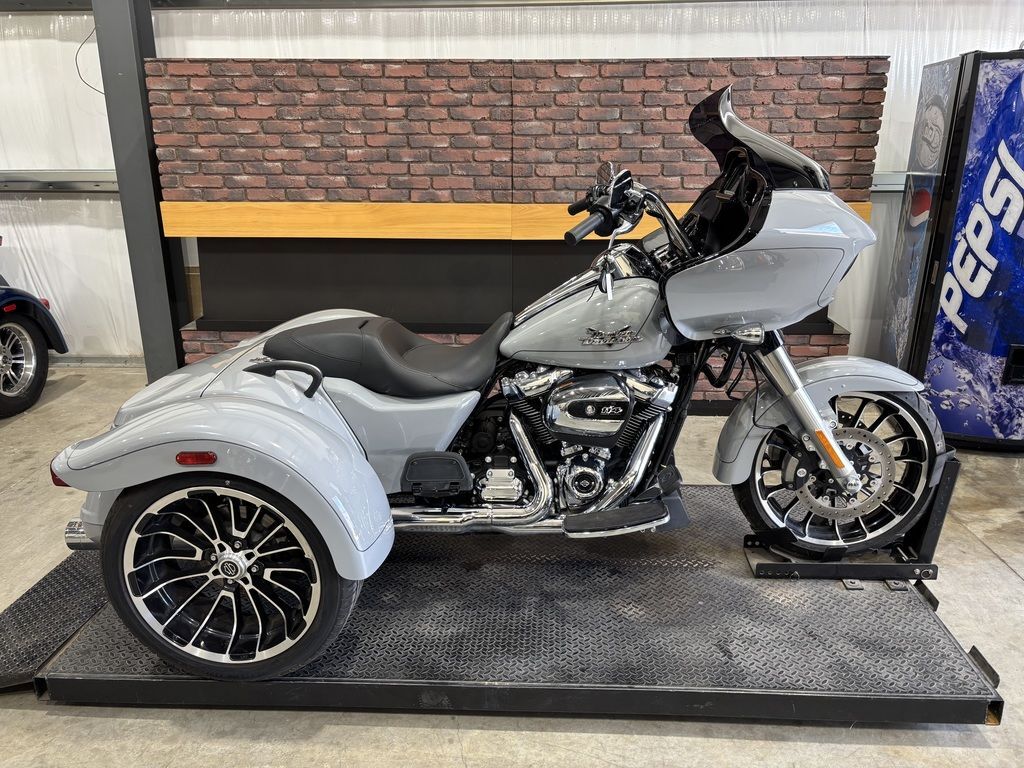 2024 Harley-Davidson® FLTRT - Road Glide® 3 3 in Wichita, KS