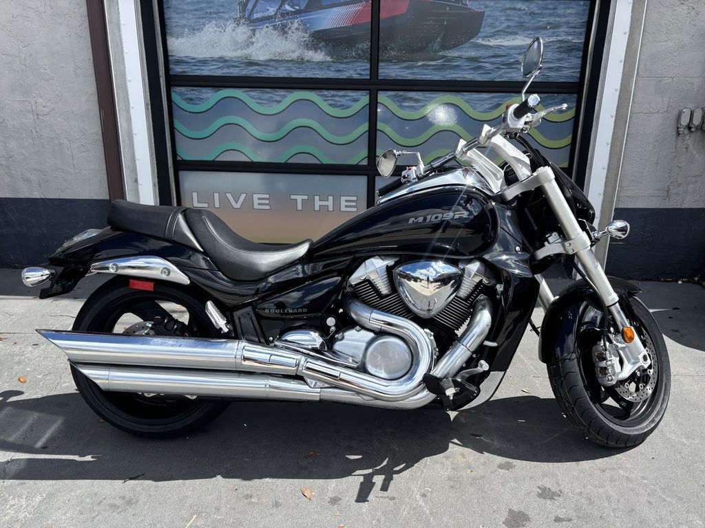 2025 Suzuki Boulevard M109R M109R in Clearwater, FL