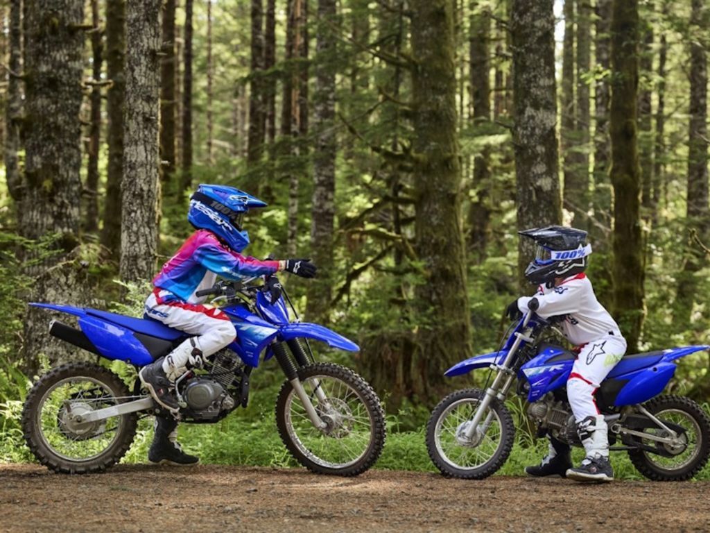 2027 Yamaha TT-R125LE in enumclaw WA