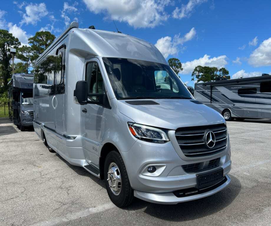 2022 Airstream ATLAS MURPHY SUITE in fort myers FL