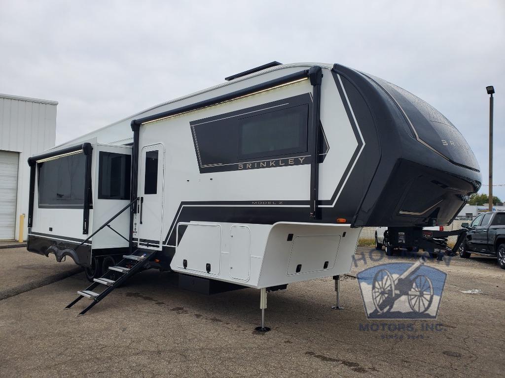 2027 Brinkley Model Z 3210 in batavia OH