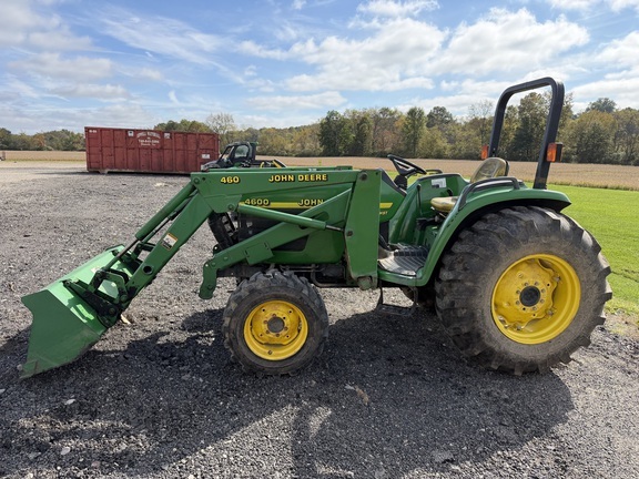 1998 John Deere 4600 in Zanesville, OH