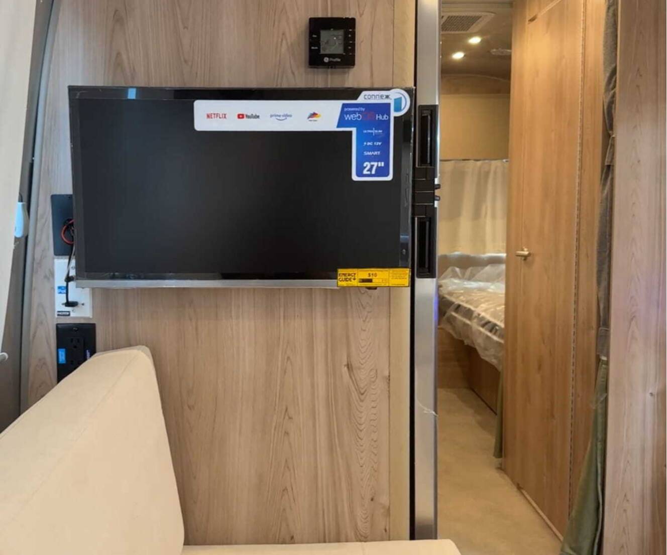 A photo of this 2027 Airstream Flying Cloud 25FB Twin