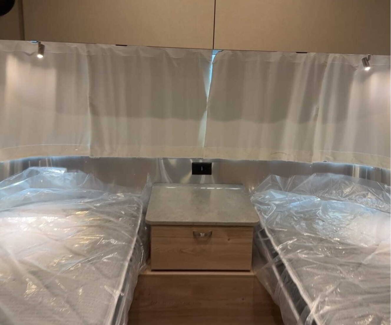 A photo of this 2027 Airstream Flying Cloud 25FB Twin