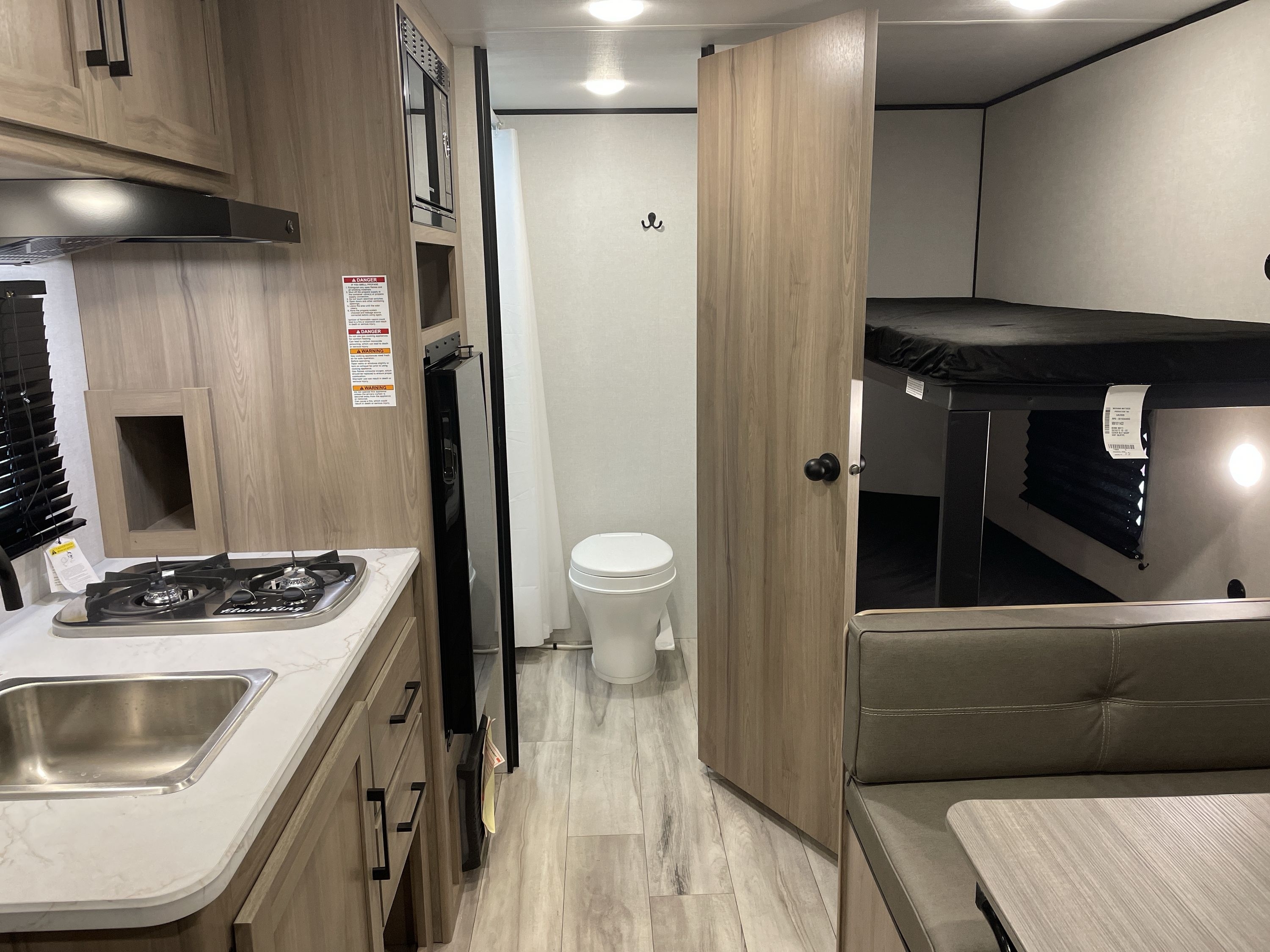 2027 Keystone COLEMAN 17B in anderson CA