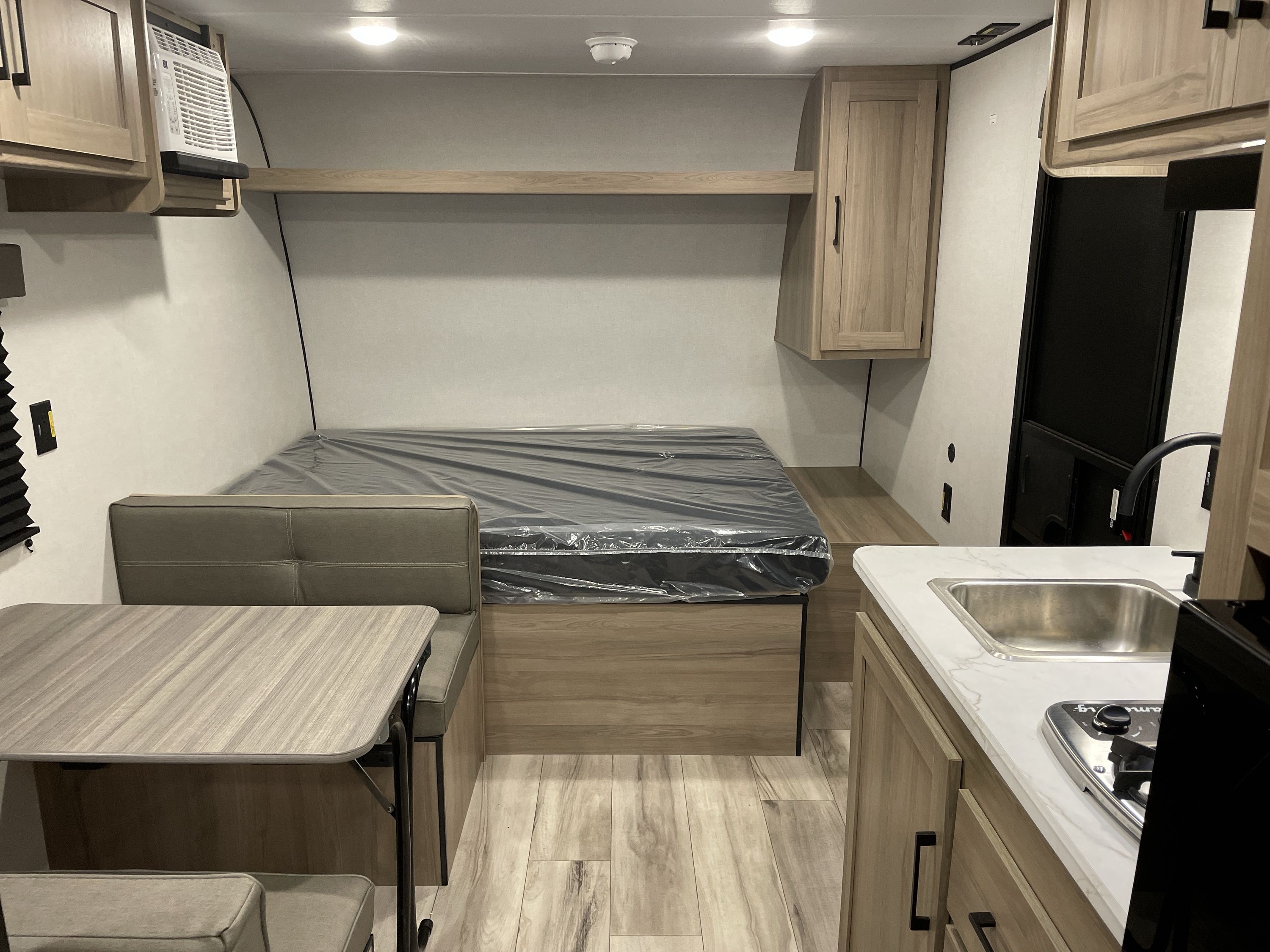 2027 Keystone COLEMAN 17B in anderson CA