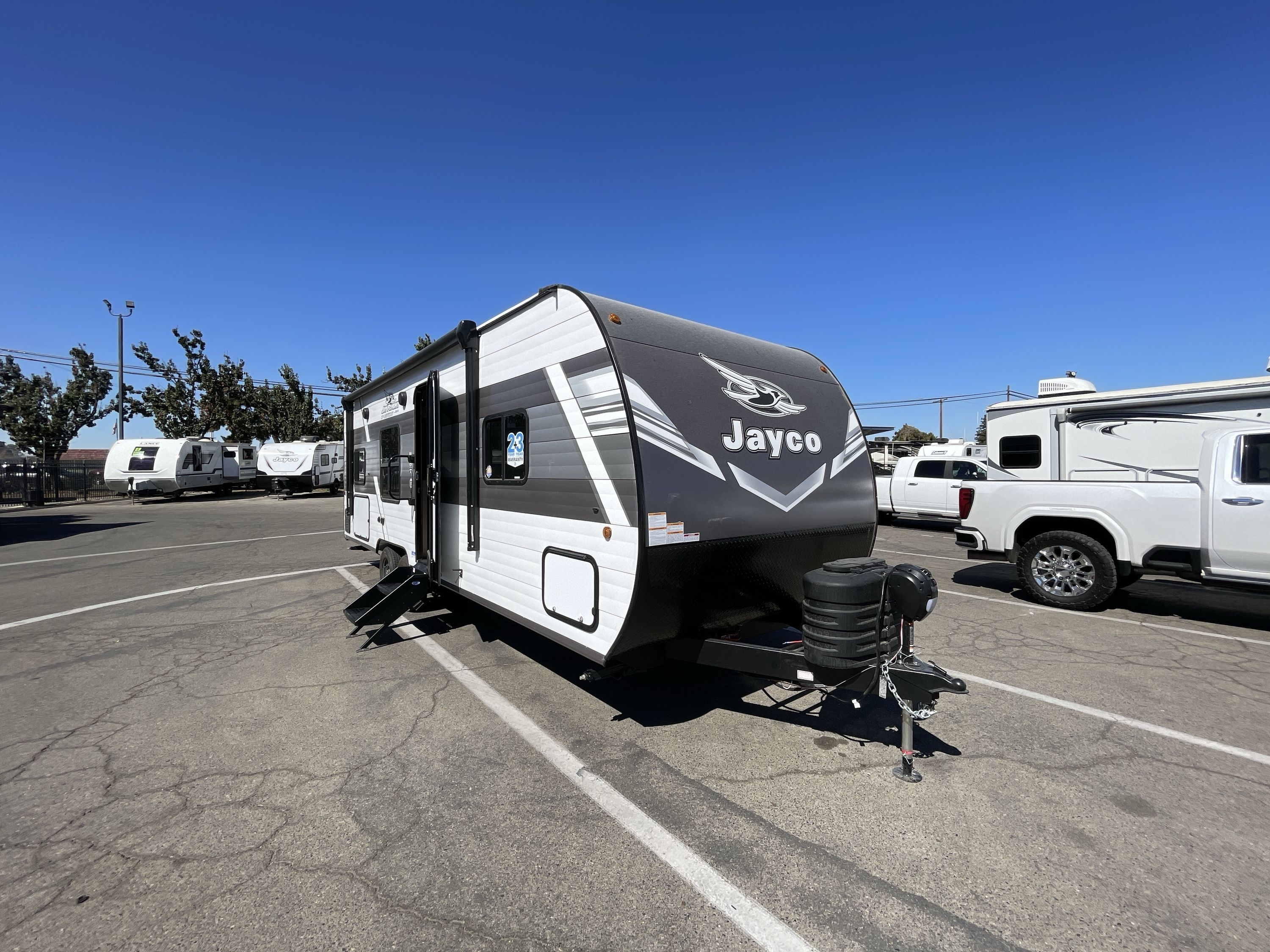 2027 Jayco JAY FLIGHT 260BHW in fresno CA