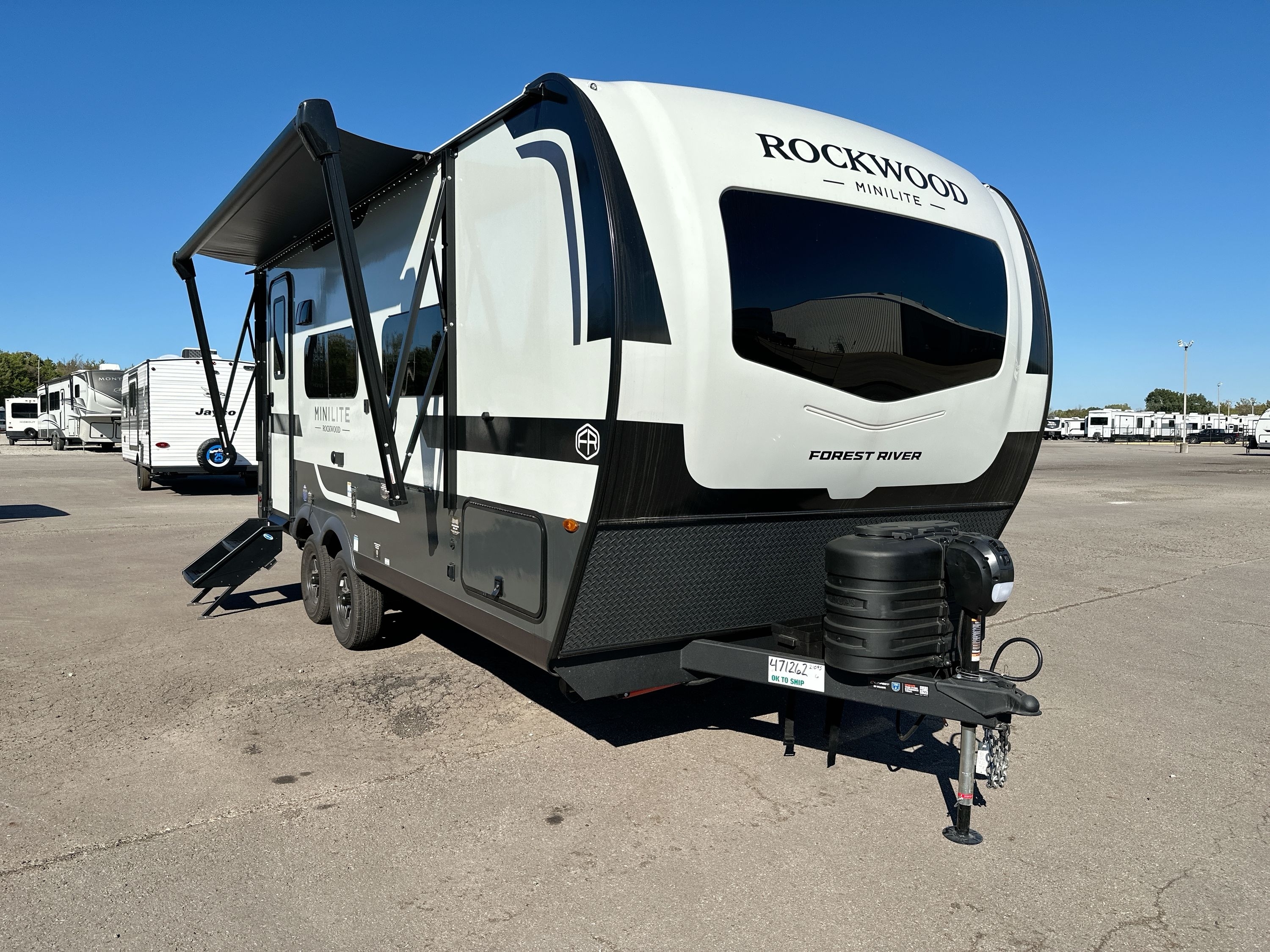 2027 Forest River ROCKWOOD MINI LITE 2109S in poteau OK