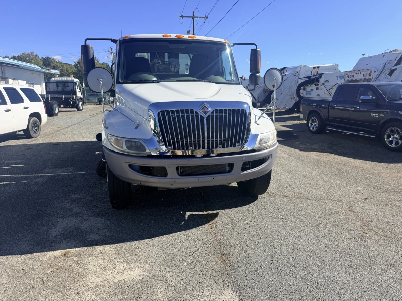 2015 INTERNATIONAL 4300