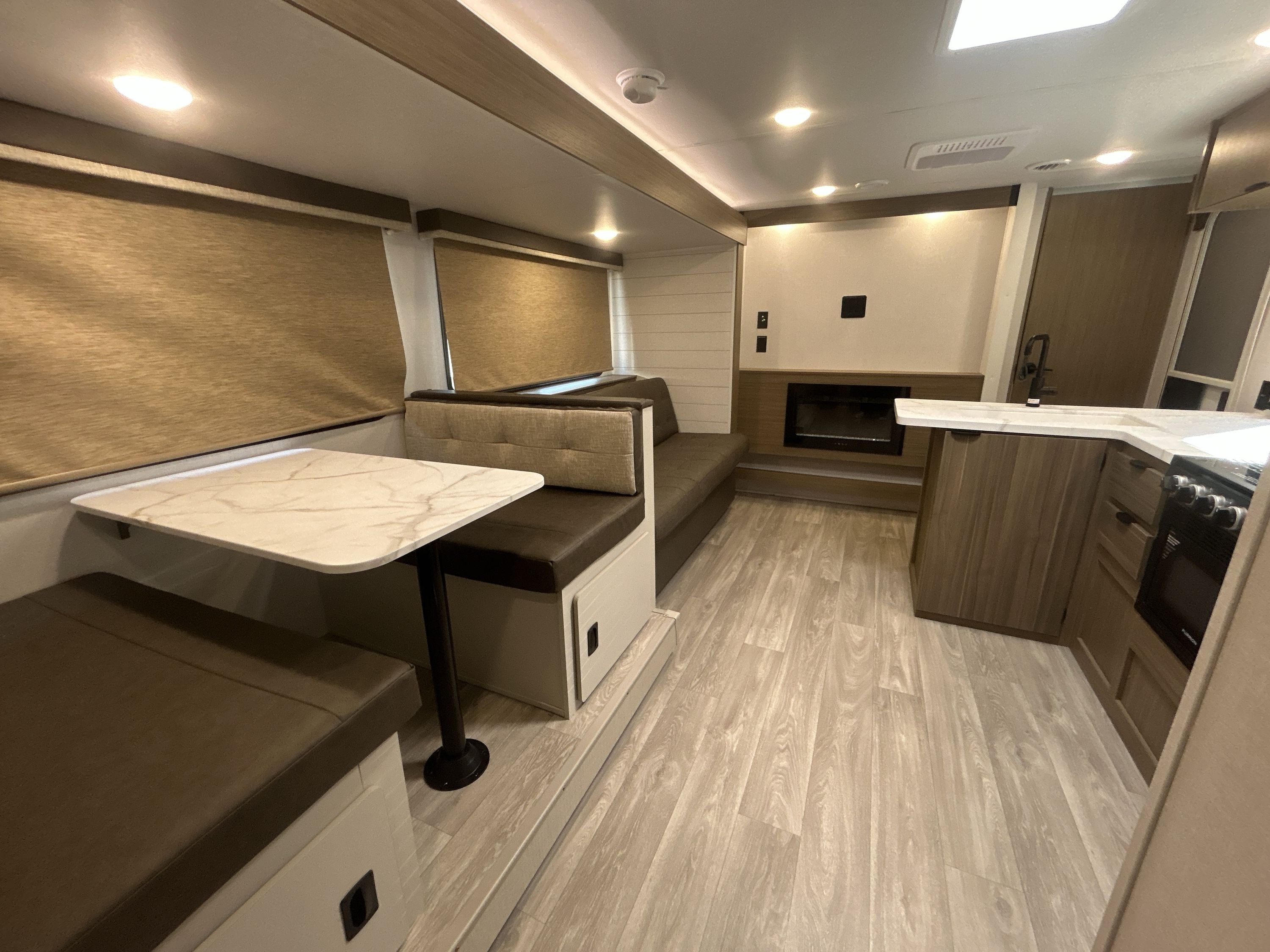 2027 Forest River SALEM CRUISE LITE 273QBXL in lewisville TX
