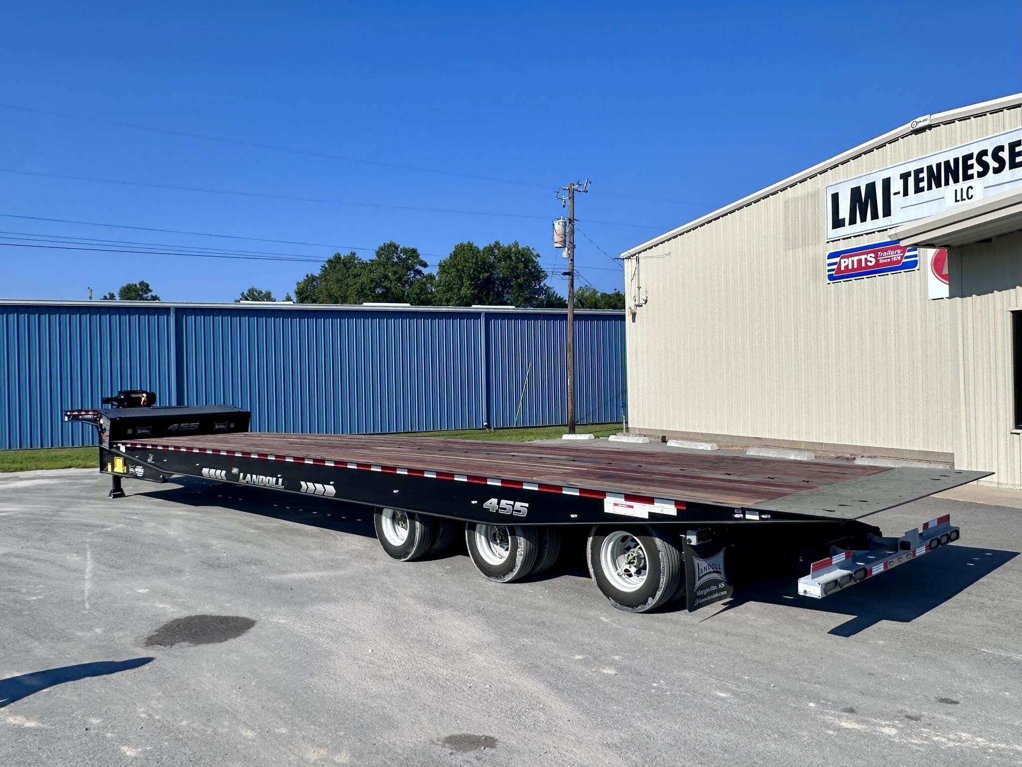 2027 LANDOLL 455B in Waverly, TN