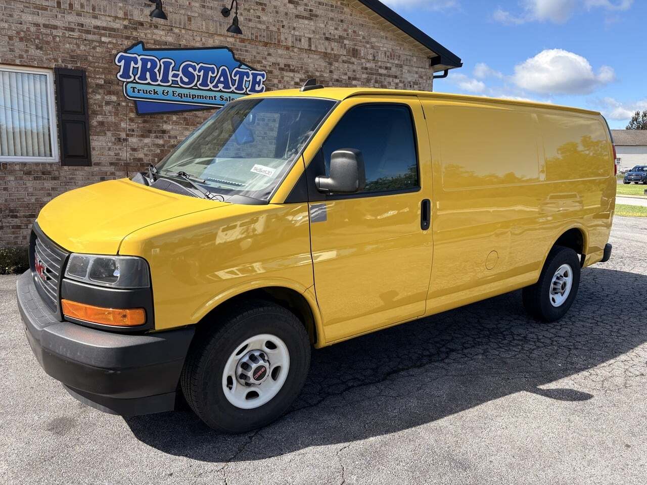 2022 GMC SAVANA in New Castle, DE