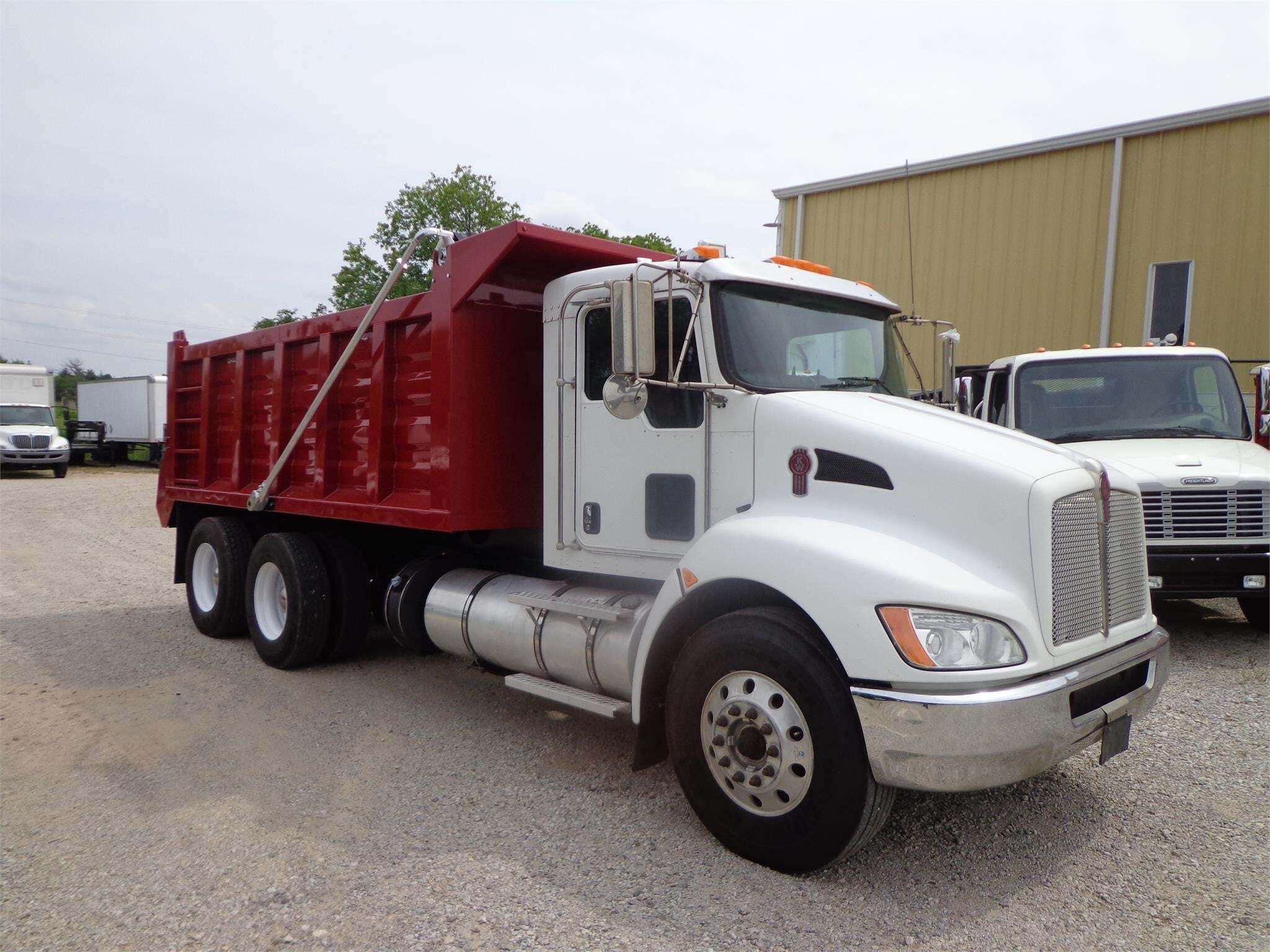 2011 KENWORTH T370 in Shawnee, OK